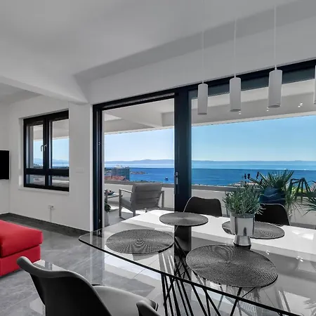 Luxury Penthouse Berlin Apartment *